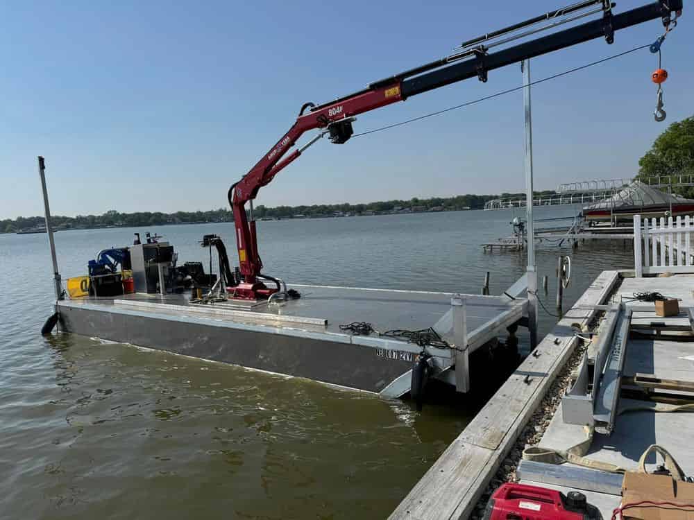 Barge Work image