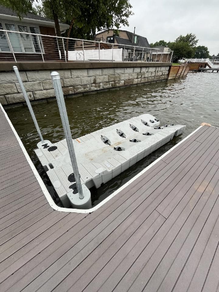 Gallery photos for EZ Dock PWC Port Install on the Water in Lincoln: Image #2
