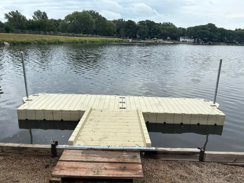 Gallery photos for New EZ Dock Install Near Lincoln Delivers Clean Lake Access: Image #1