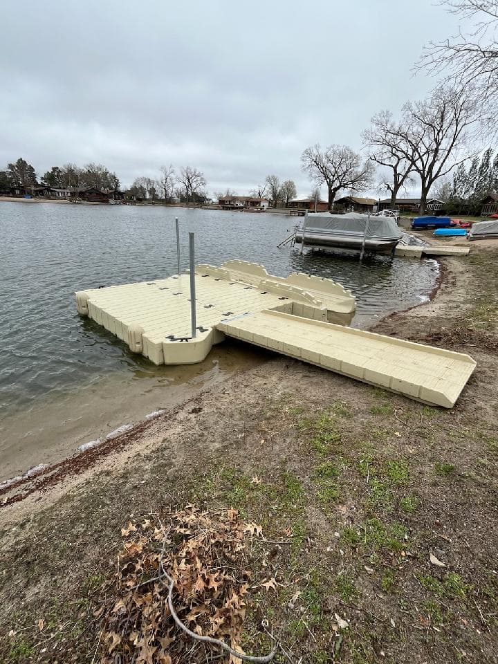 Gallery photos for EZ Dock Installation with Kayak Launcher Near Dwight Nebraska: Image #2