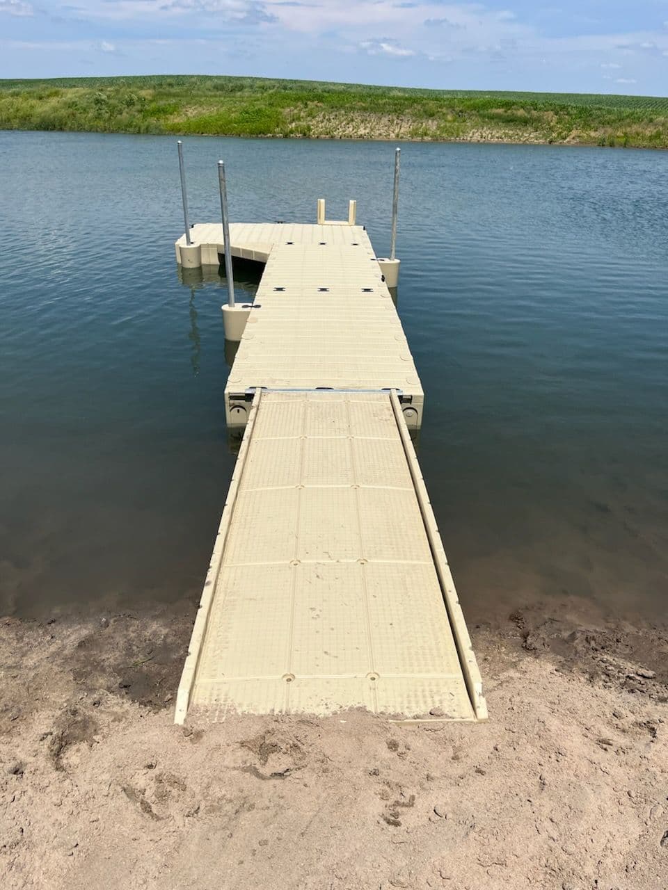 Gallery photos for Modular Floating Dock Installation in Nebraska: Image #1