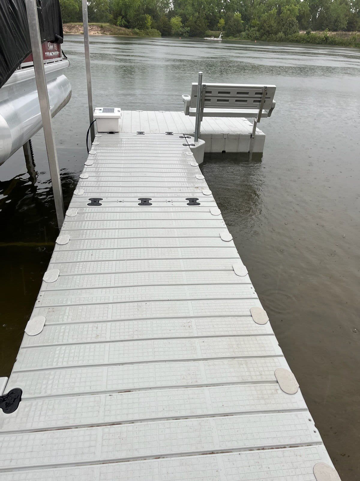 Gallery photos for Lakeside Serenity with EZ Dock and Sunstream Lift in Nebraska: Image #1