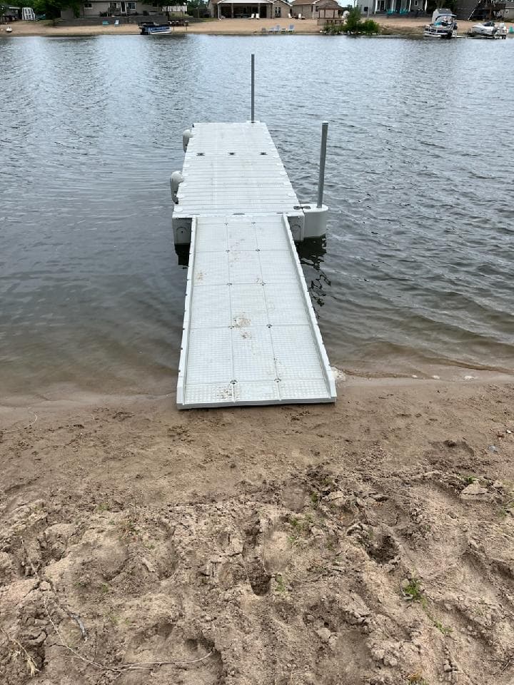 EZ Dock Installation Revolutionizes Lake Access in Nebraska image