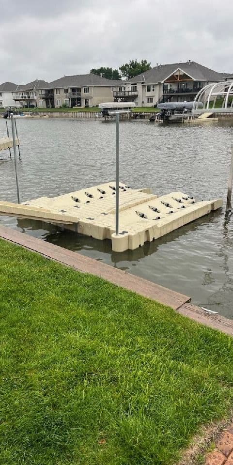 Innovative Floating Dock Installation in Nebraska image