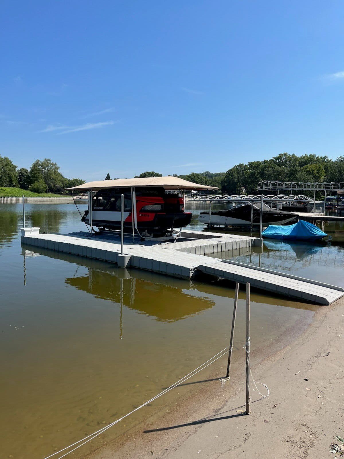 Gallery photos for New EZ Dock and Sunstream Lift in Waterloo: Image #1
