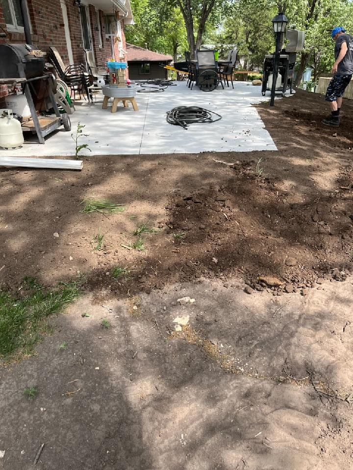 Gallery photos for Yard Grading and Soil Work After a New Patio in Lincoln NE: Image #2