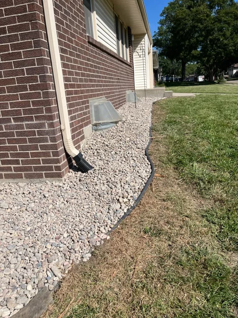 Gallery photos for River Rock Landscape Bed Replacement in Lincoln: Image #1